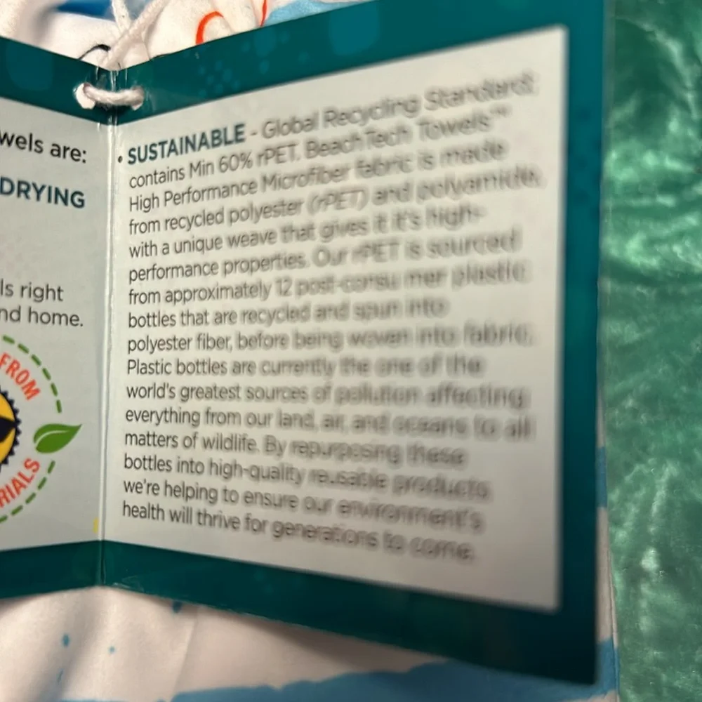 Beach tech Clumsy Smurf Beach Towel Sustainable, Eco-Friendly 30